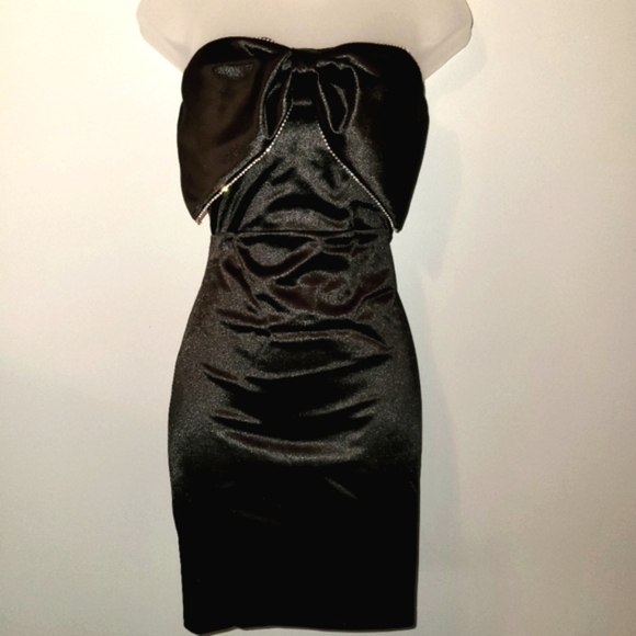 NWT Windsor Size L Satin Dress with Statement Bow - Picture 5 of 9